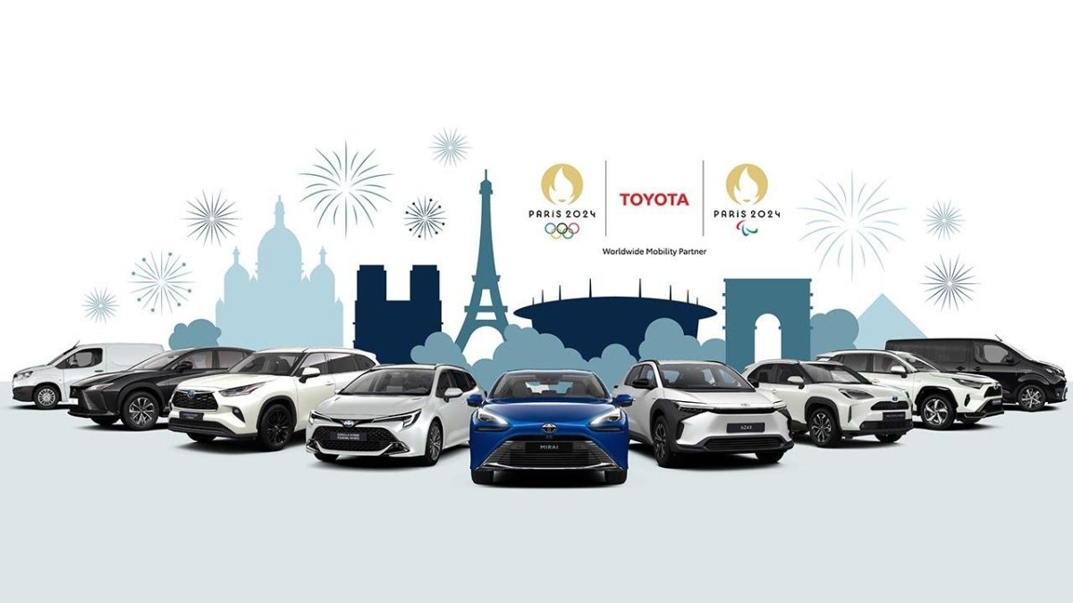 Тойота Парис