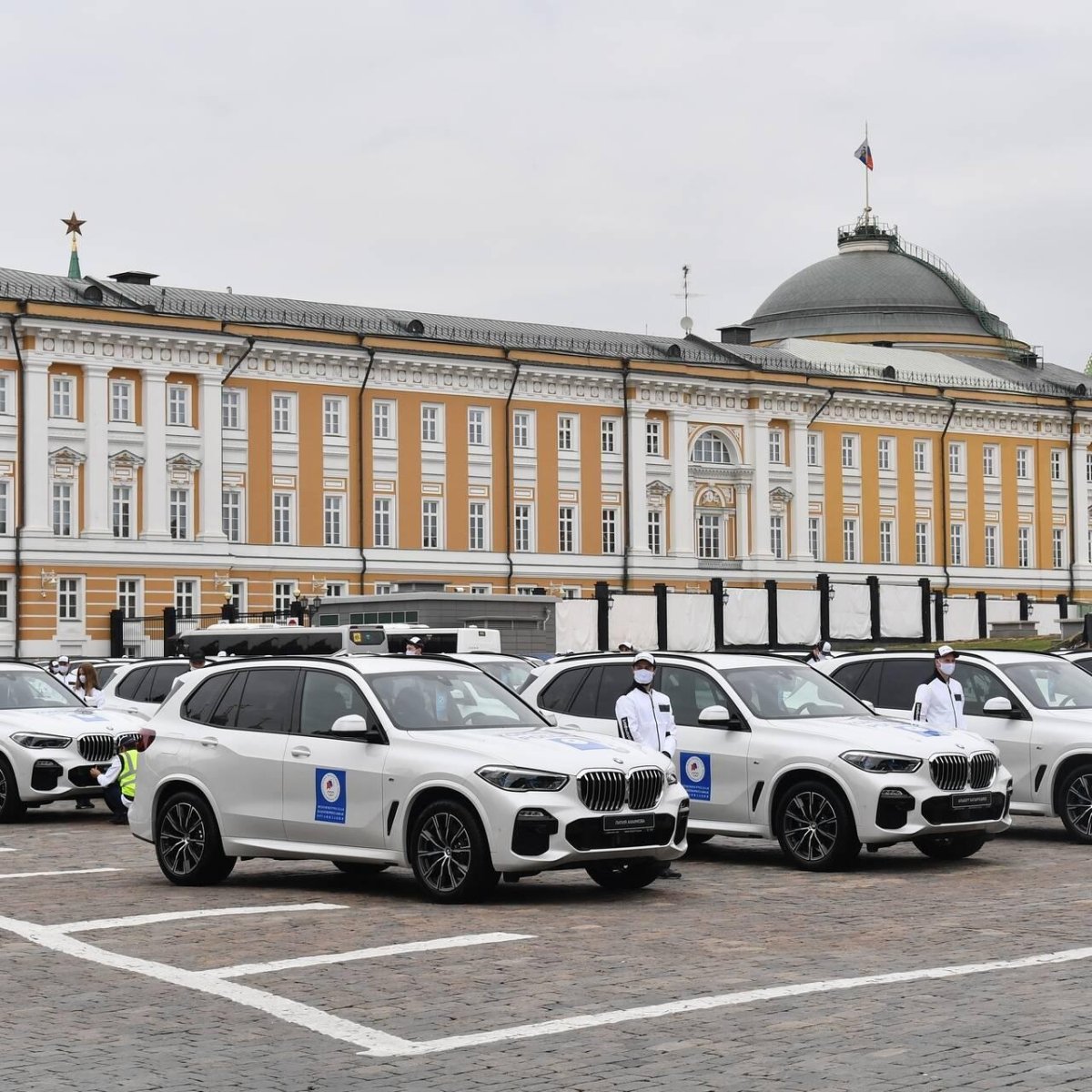 БМВ олимпийцам 2022