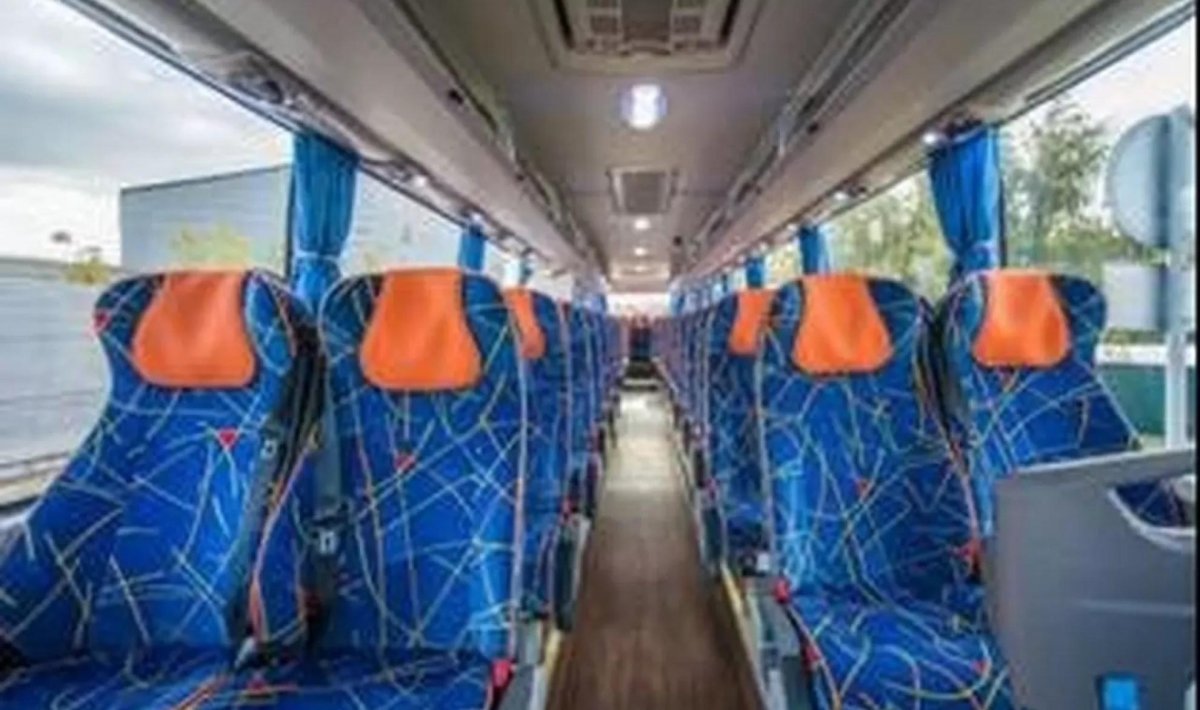 Yutong zk6122h9 салон