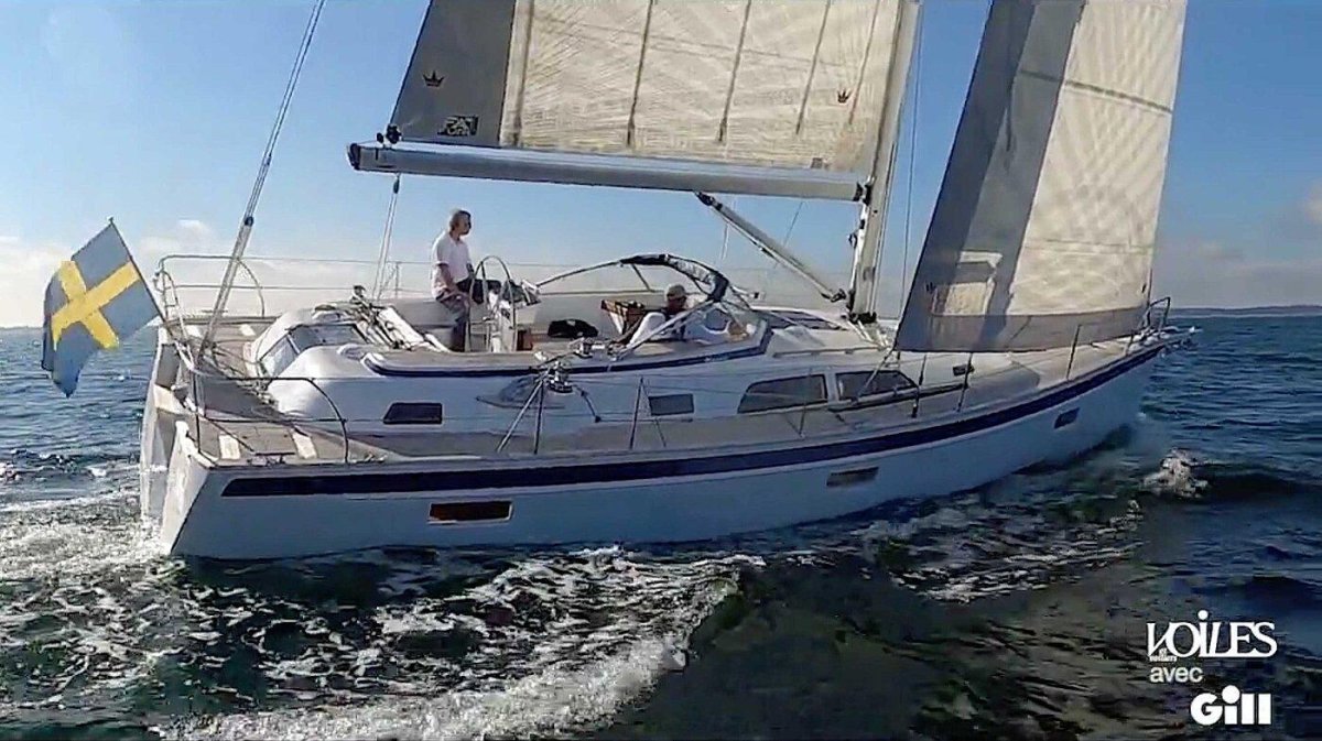 Яхта Hallberg Rassy 50