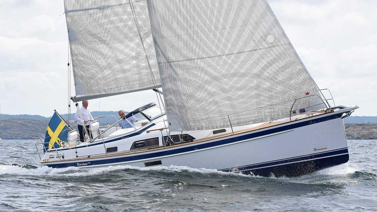 Hallberg Rassy 340
