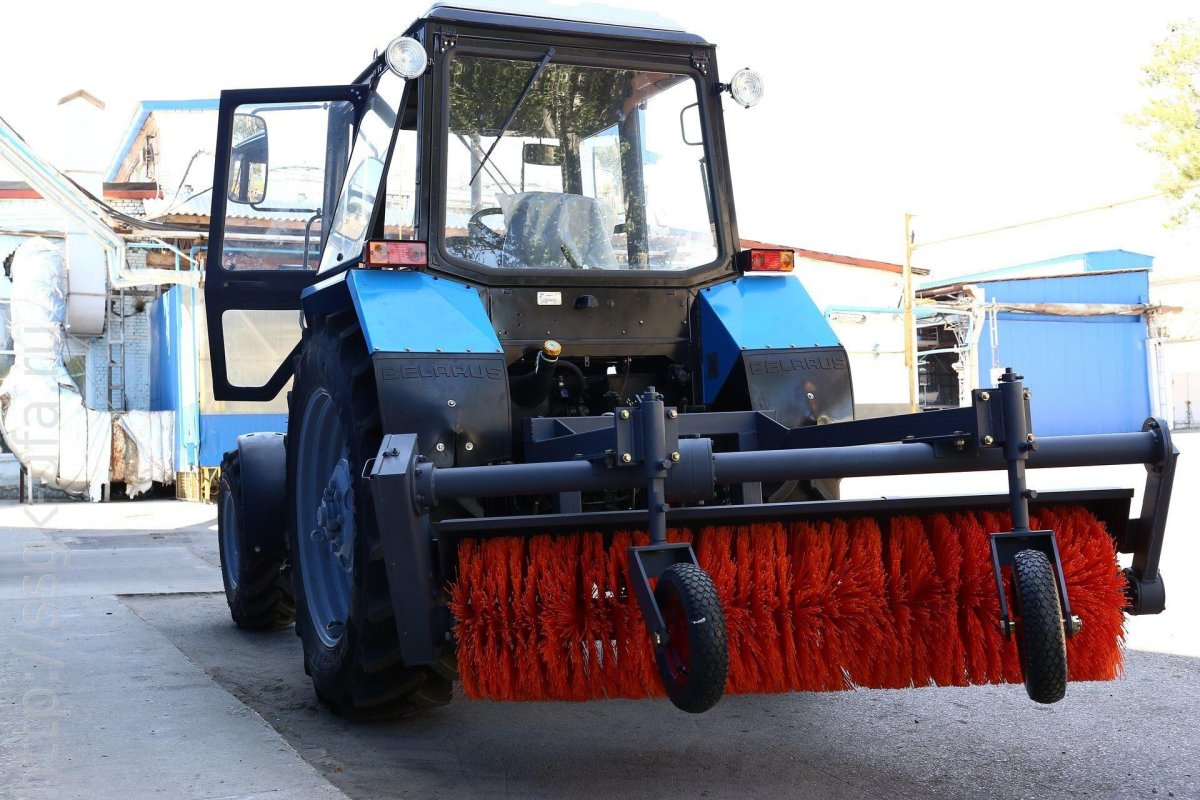 Щетка МК-4.1 усиленные колёса