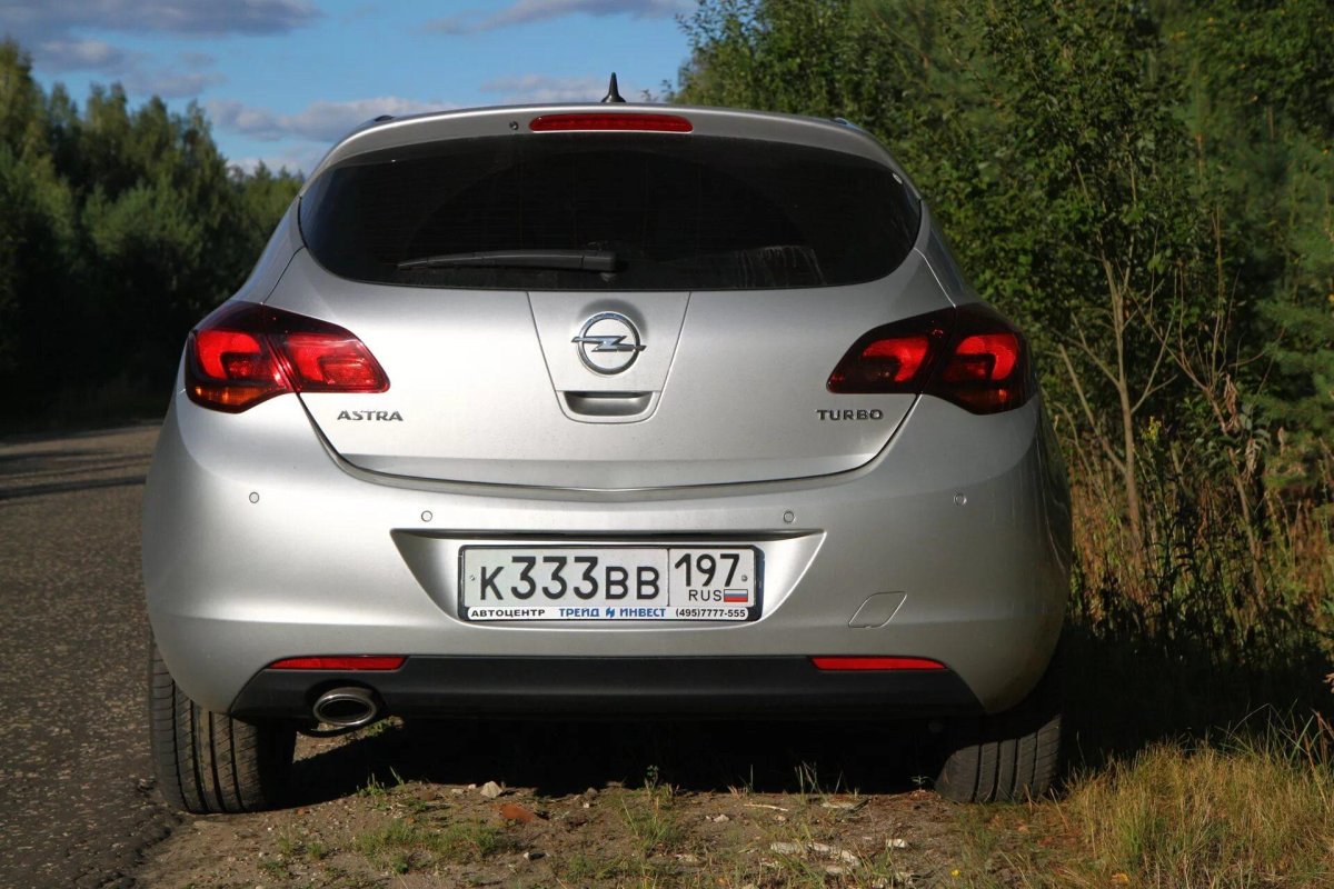 Опель Астра 1.6 турбо