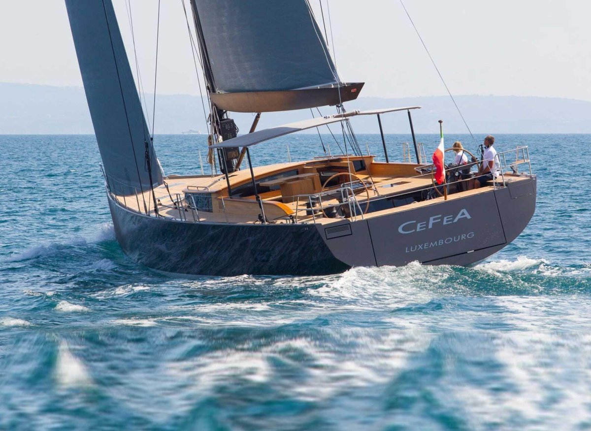 Яхта парусная Solaris 72 DH