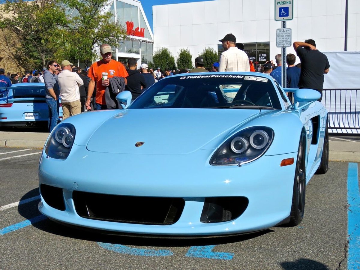 Porsche Carrera gt Blue