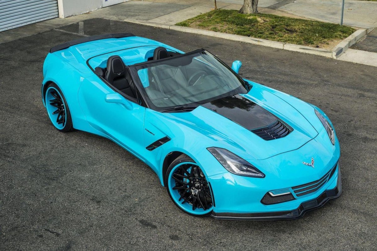 Шевроле Корвет голубой