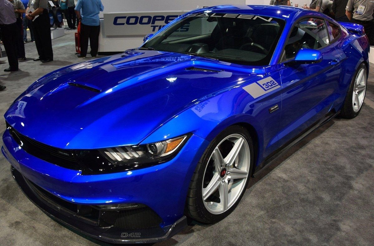 Форд Мустанг 2015 синий