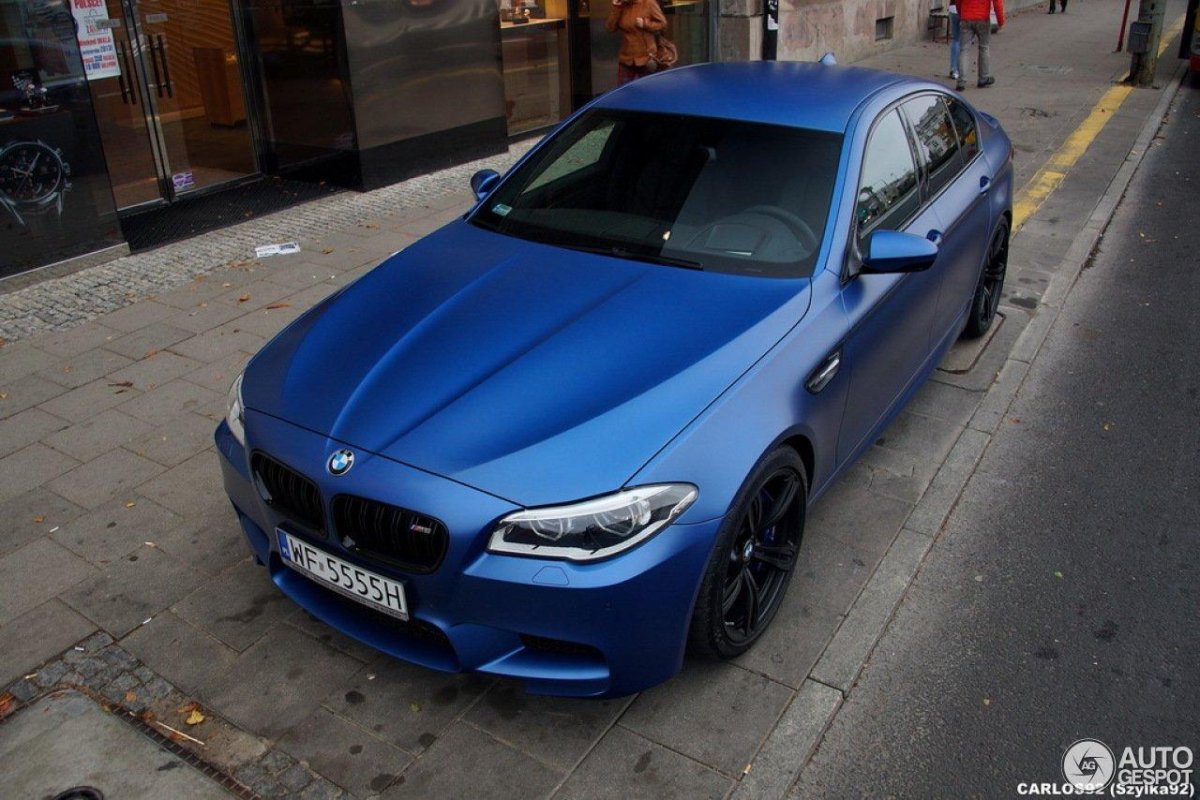 BMW m5 синяя