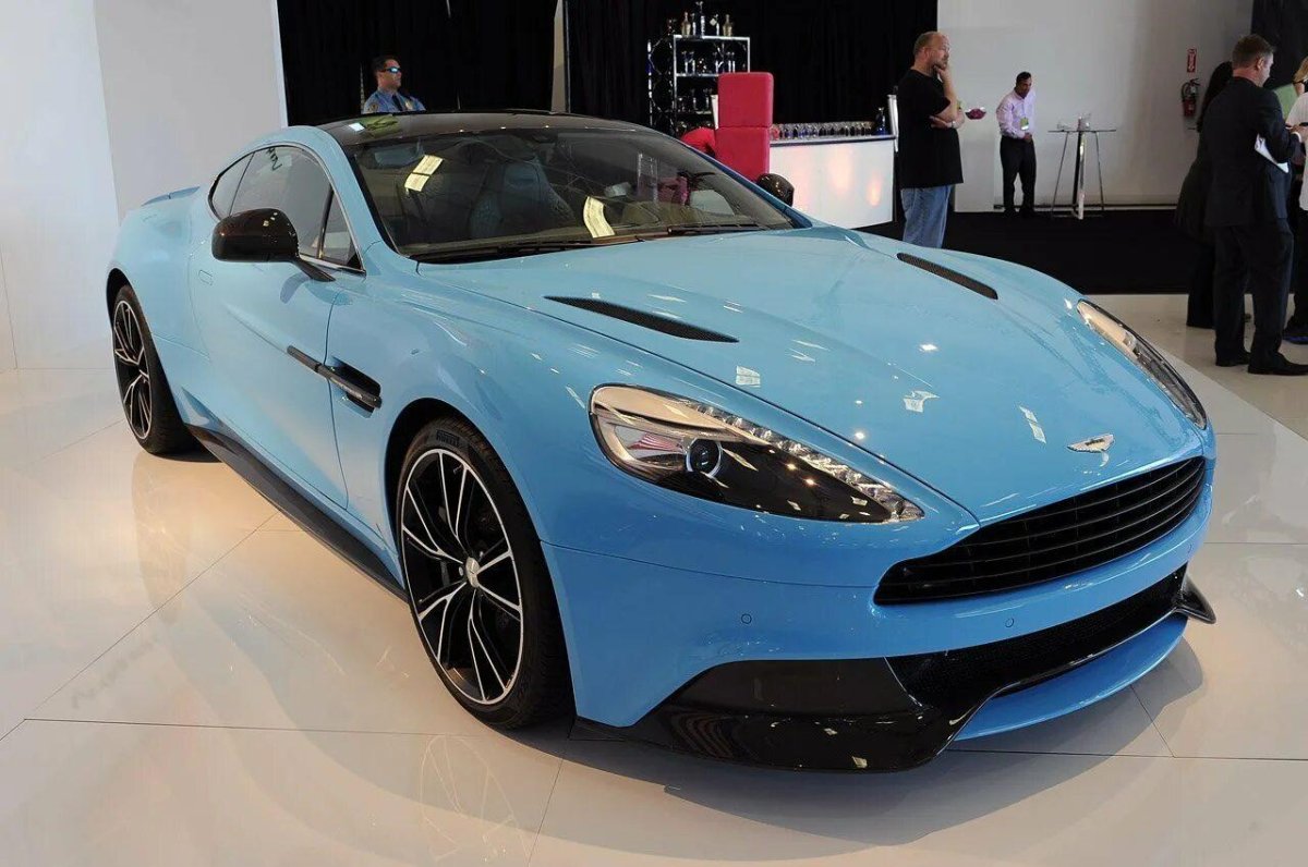 Aston Martin Vanquish 2012