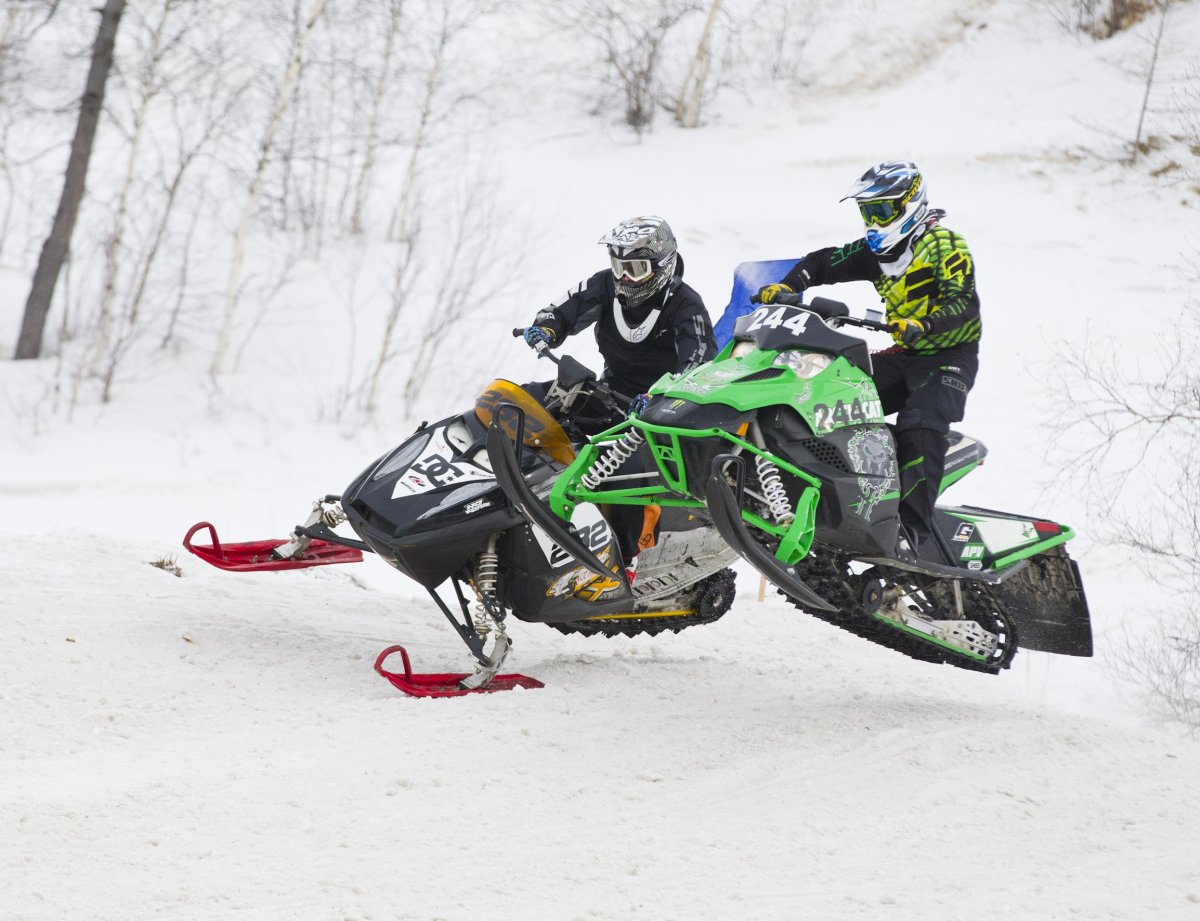 Сноубайк кросс