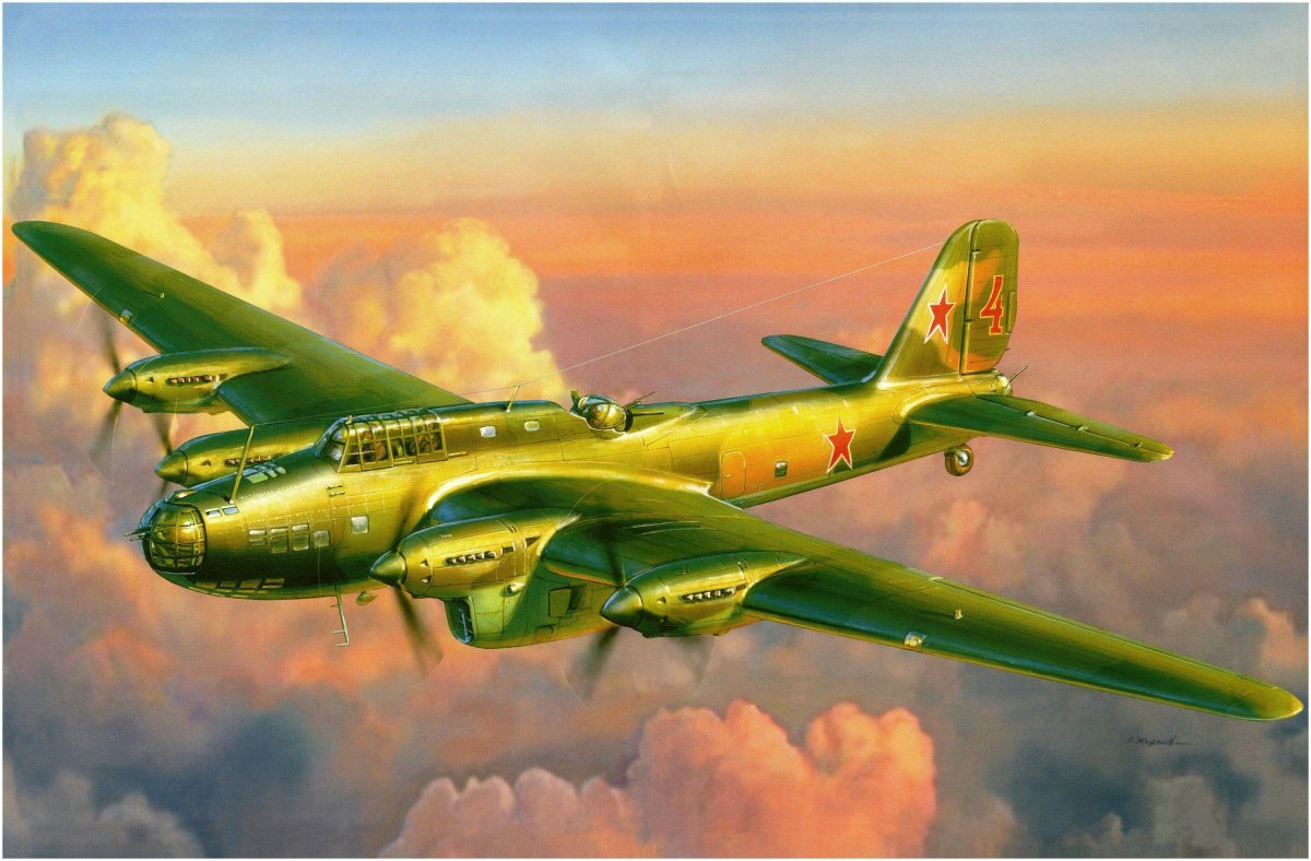 Пе-8 бомбардировщик