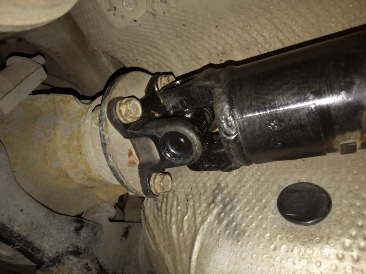 Карданный вал Лексус rx350