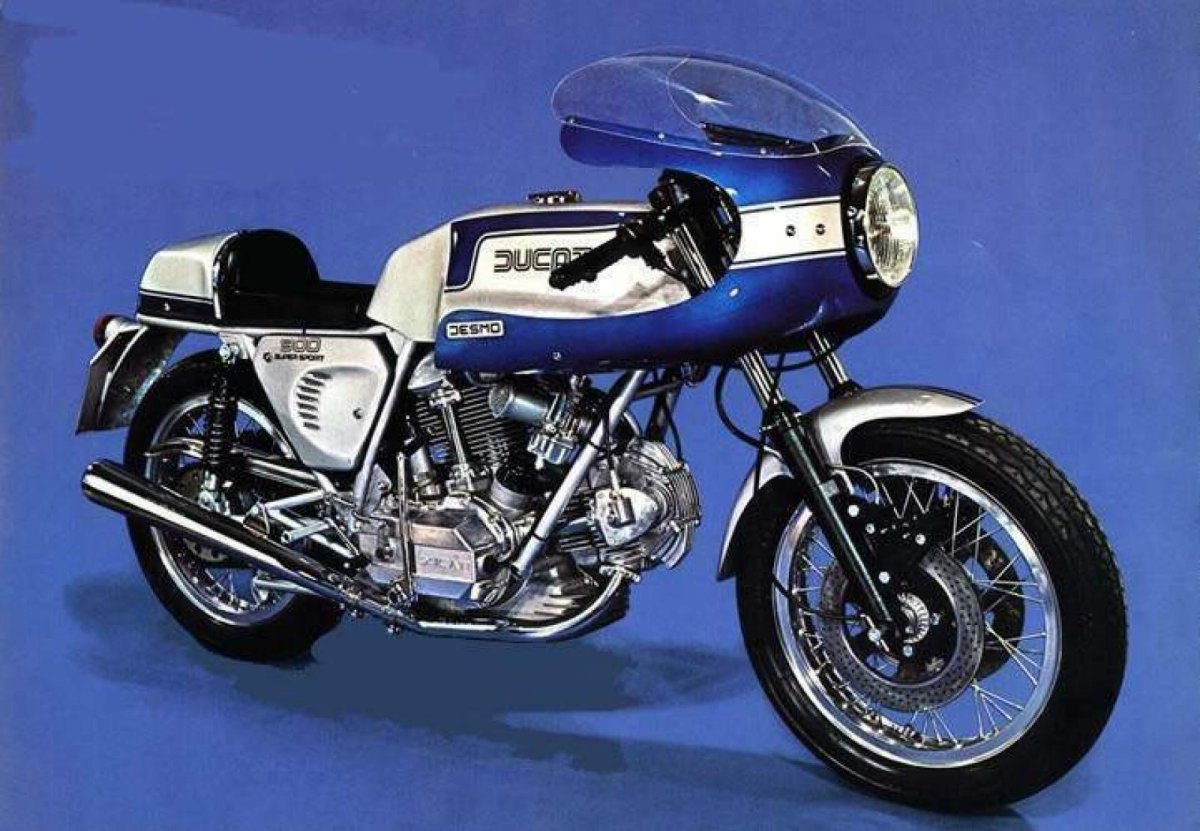 Ducati 900ss 1975