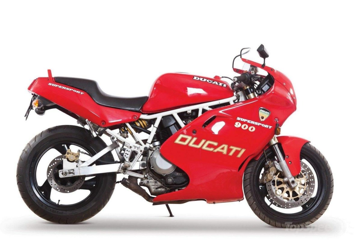 Ducati Supersport 900