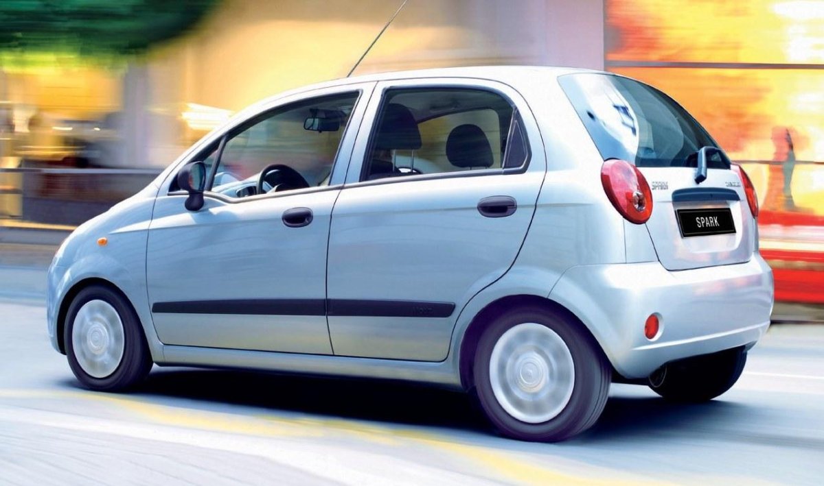 Шевроле малолитражка Спарк