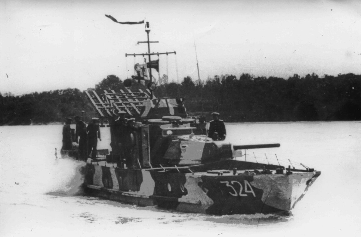 Бронекатер БК 324