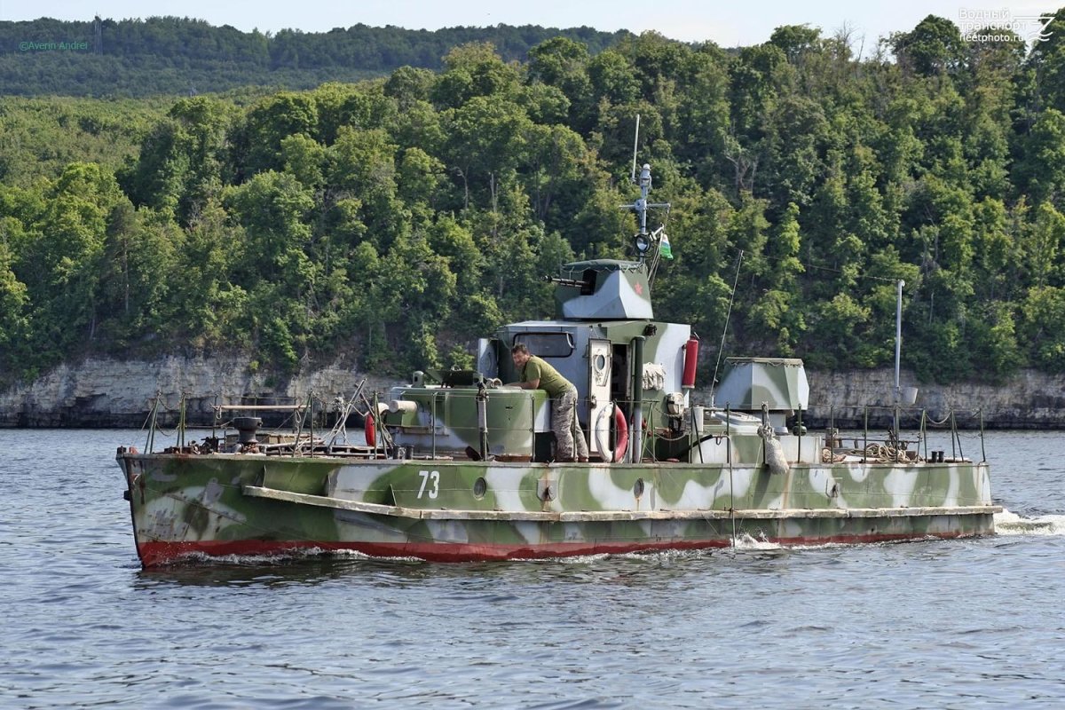 БК 433 бронекатер