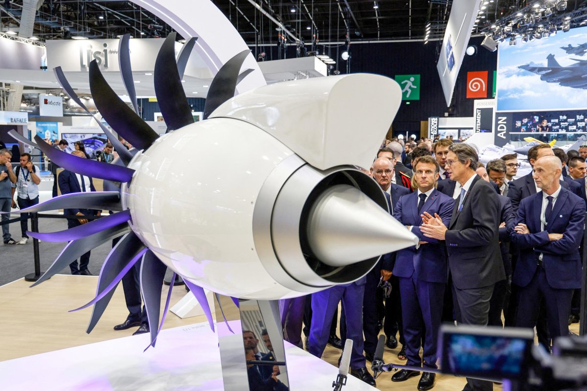 Международный авиасалон Ле Бурже