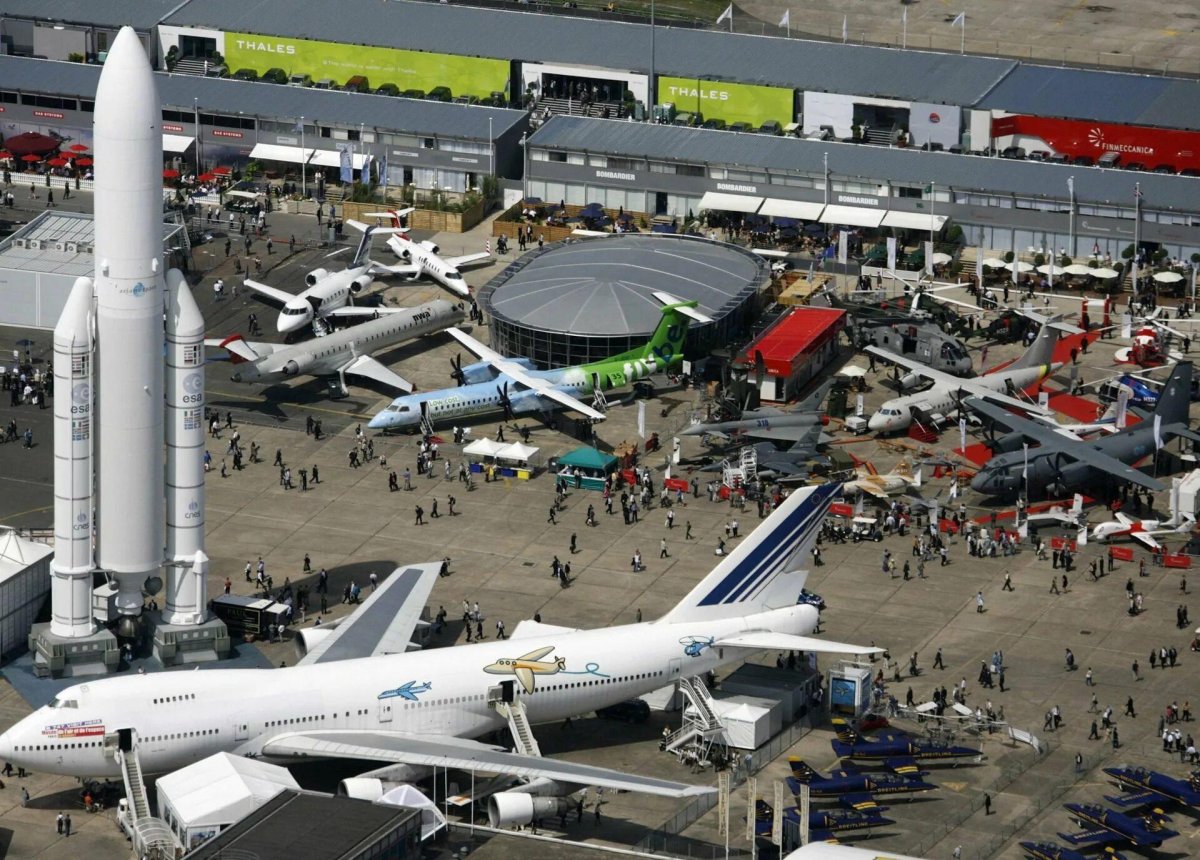 Ле Бурже аэропорт