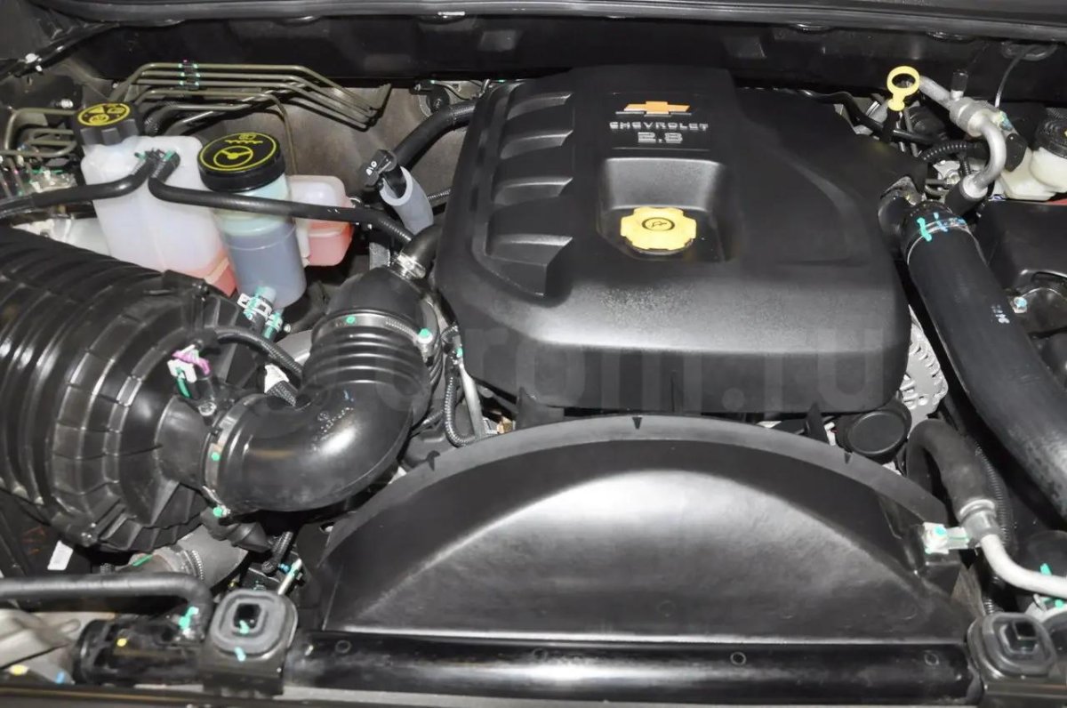 Трейлблейзер 2.8 дизель двигатель