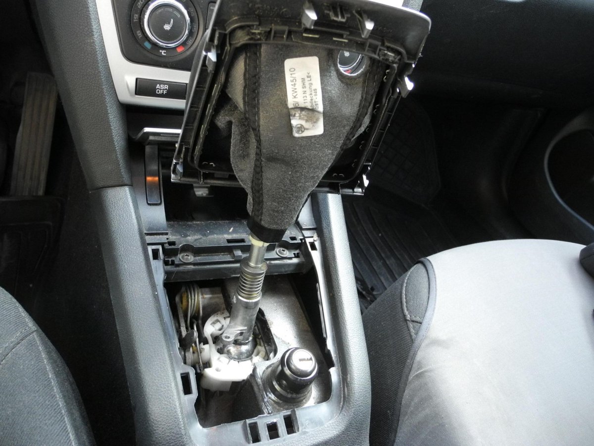 Ручка АКПП Шкода Октавия а5