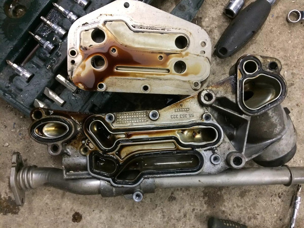 Теплообменник Шевроле Круз 1.6