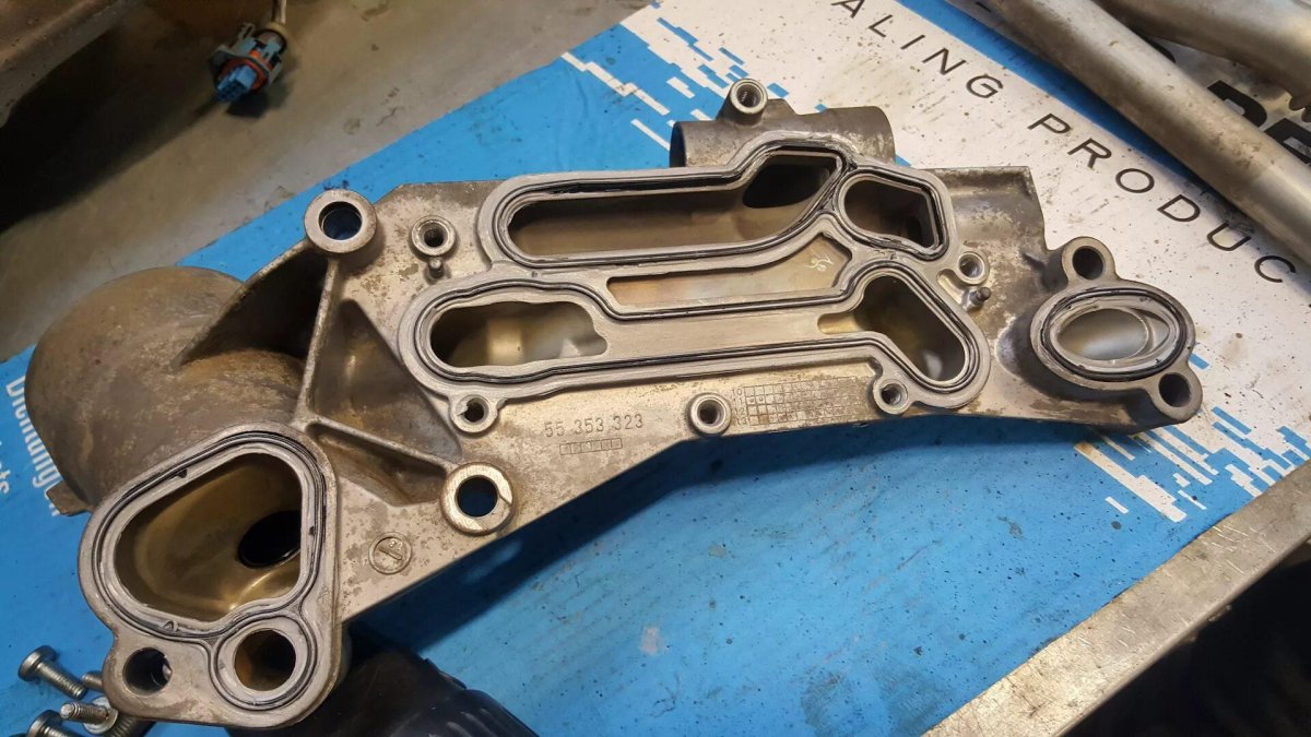 Клапан теплообменника Шевроле Круз 1.8