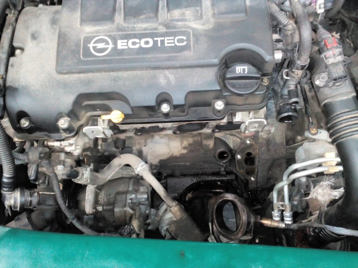 Chevrolet Cruze 1.4 Turbo теплообменник