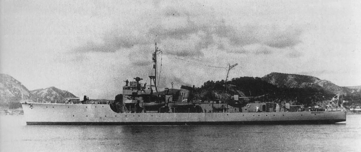 Миноносец Манадзуру