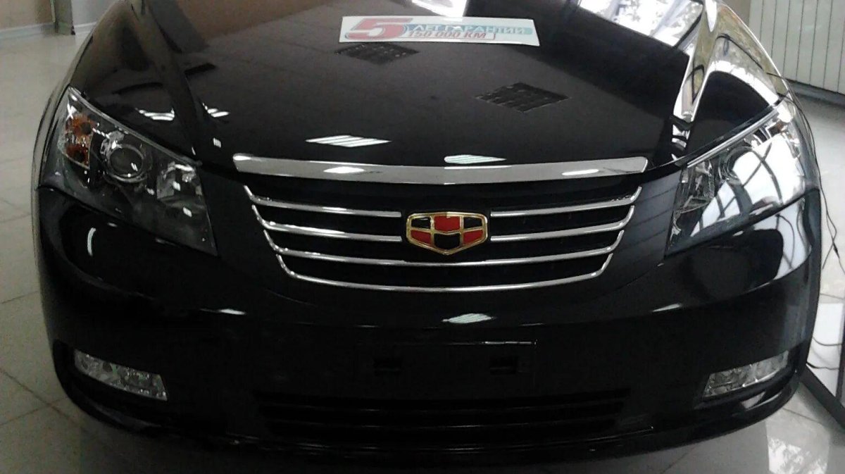 Фара Джили Эмгранд ес7