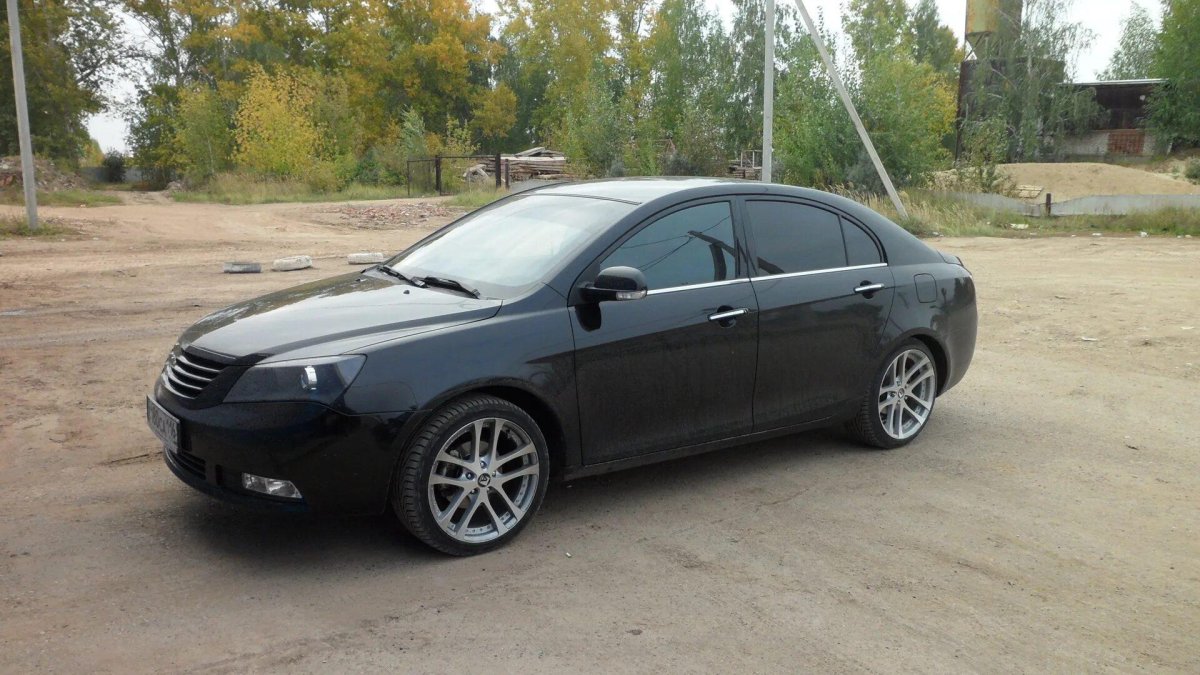 Geely Emgrand ec7 r17