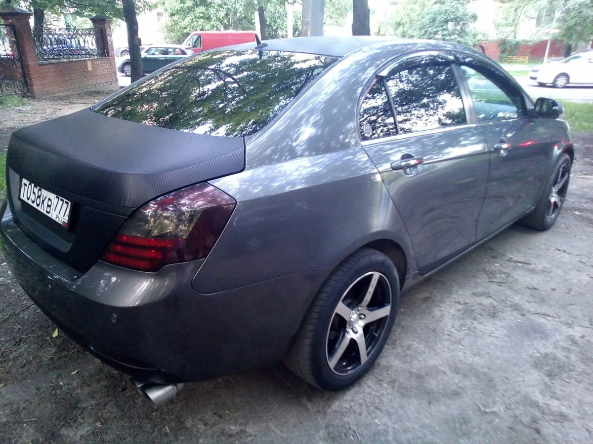 Geely Emgrand ec7 r18