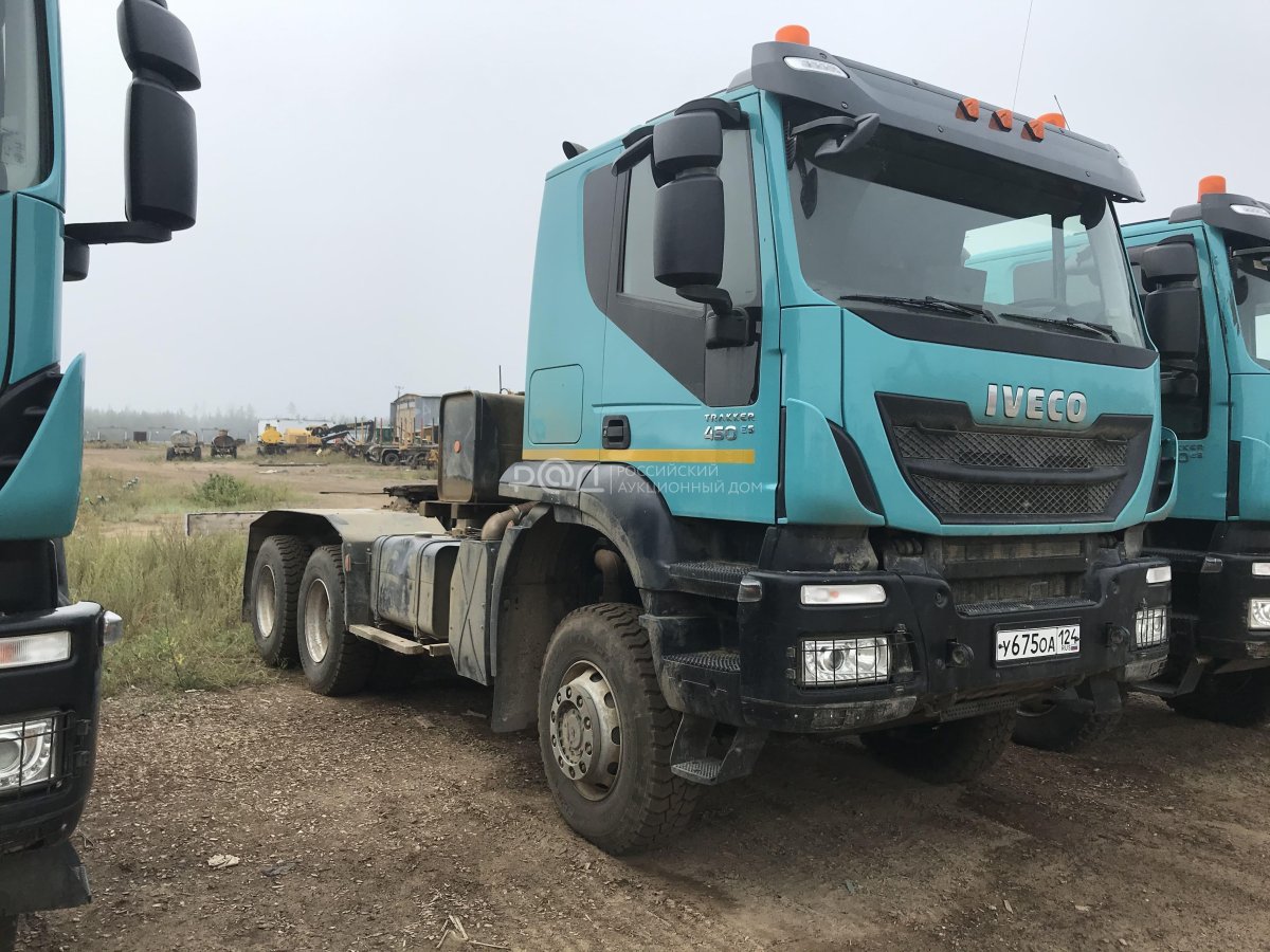 Седельный тягач Iveco-AMT 633910