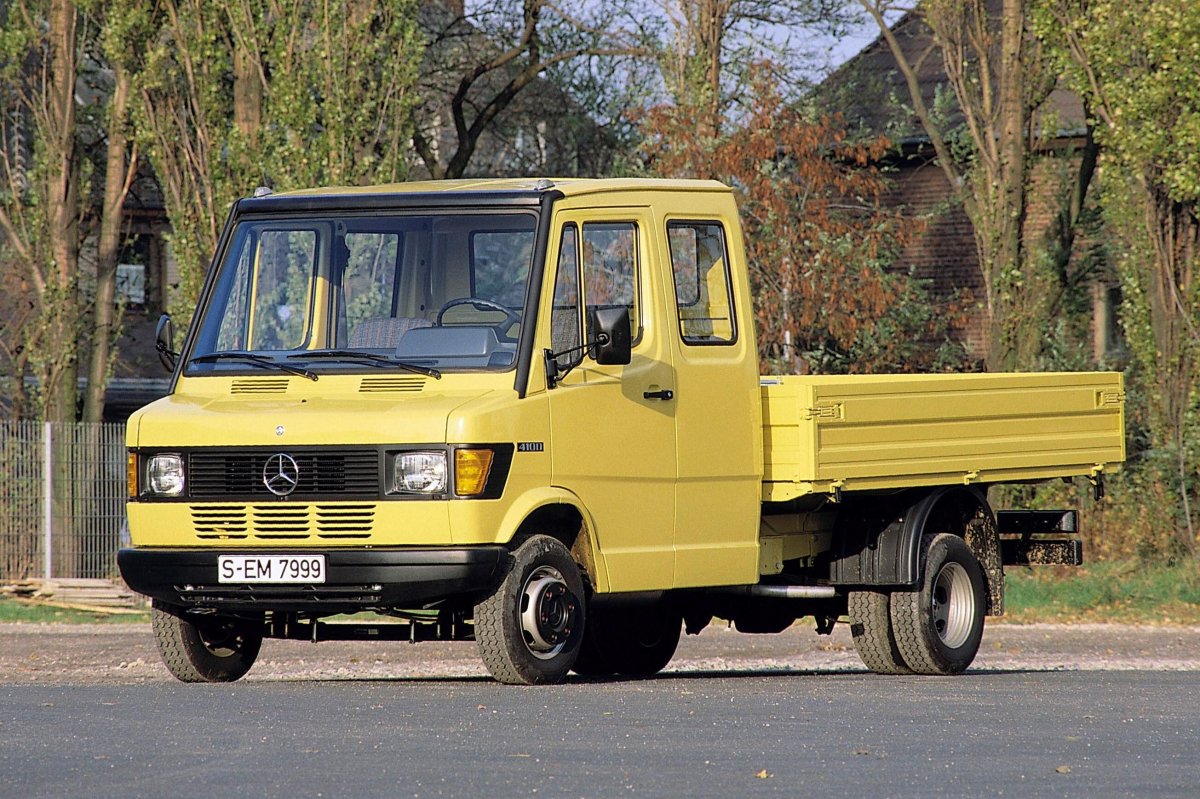 Мерседес Бенц т1 бортовой