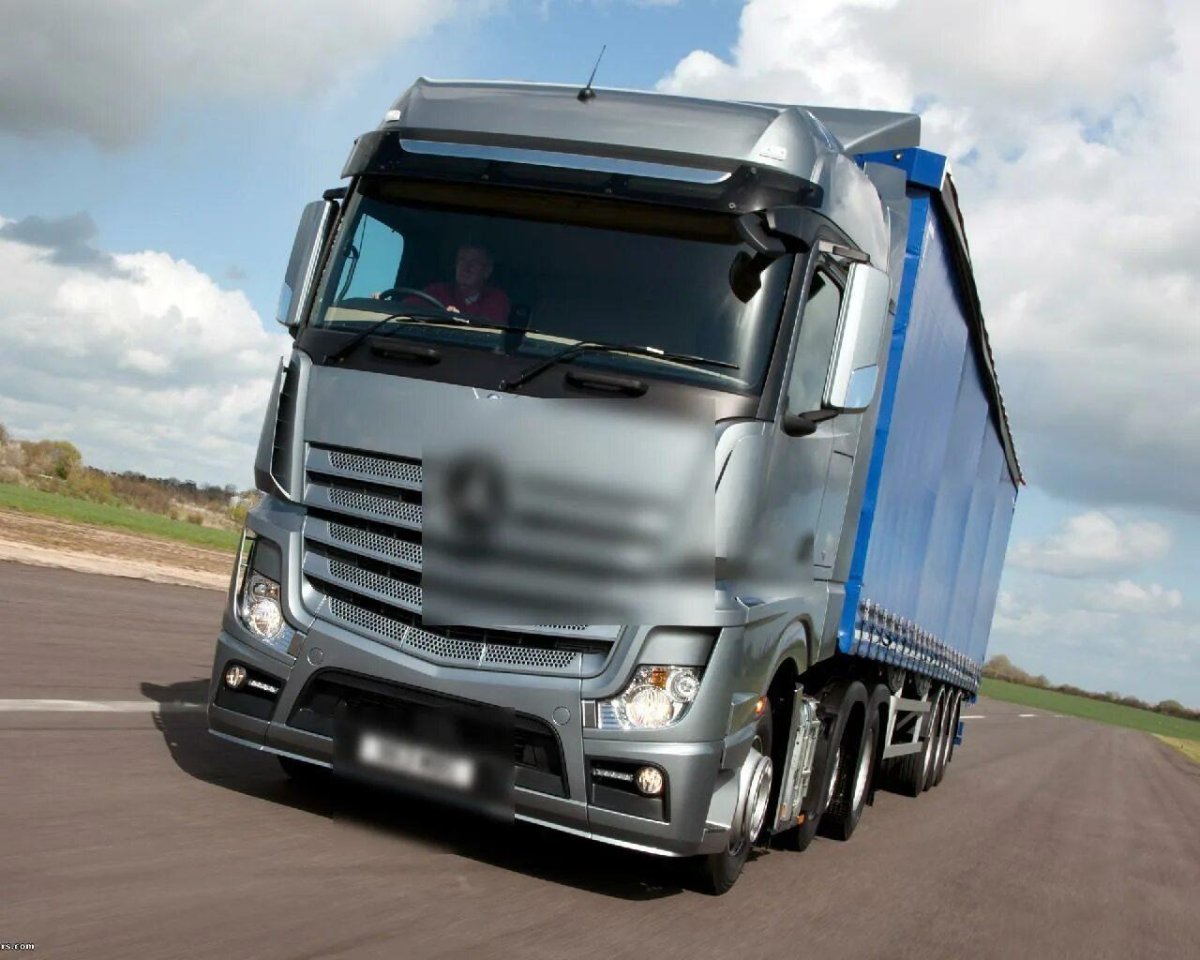 Mercedes-Benz Actros 2545