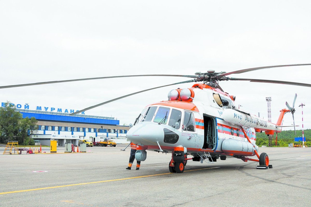 Вертолет ми-8 МЧС России