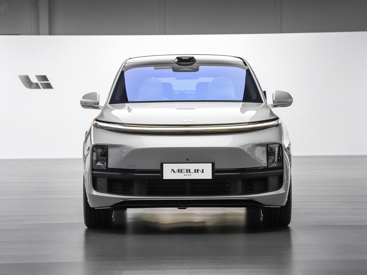 Машина Lixiang l9