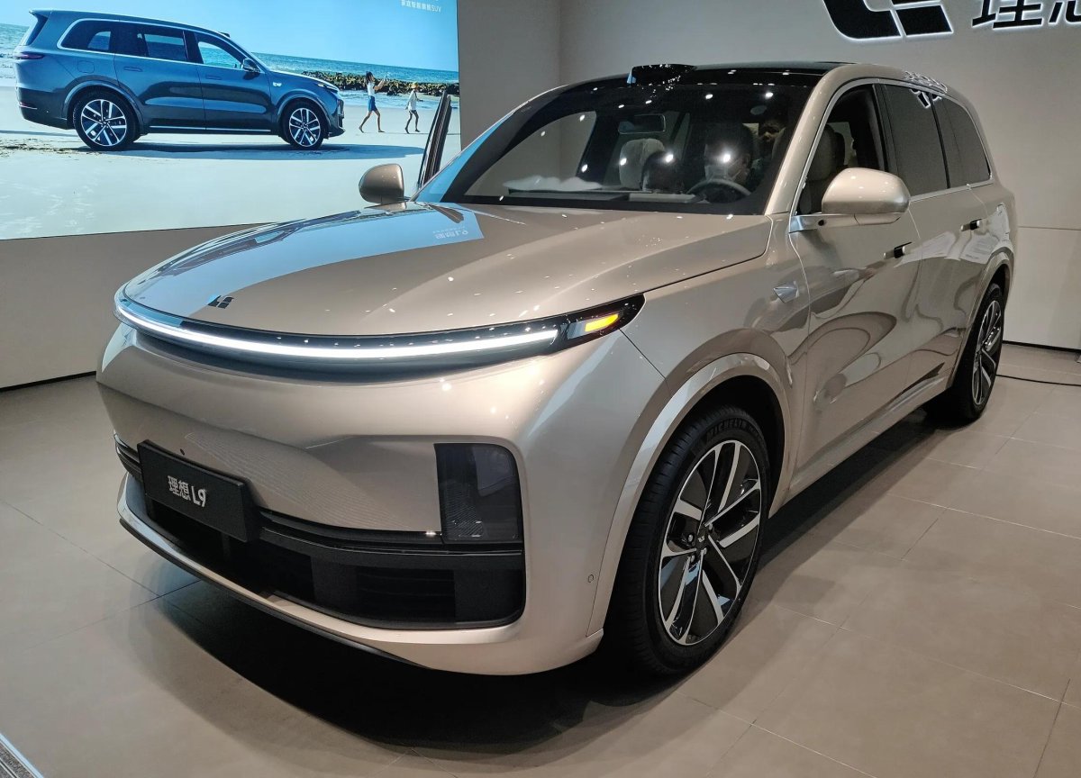 Li auto ideal l9