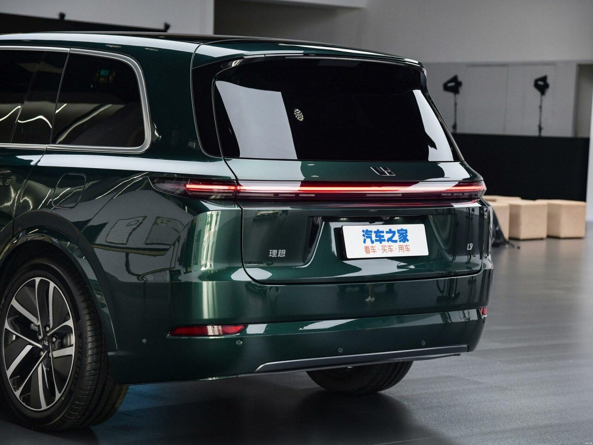 Li auto l9 кроссовер