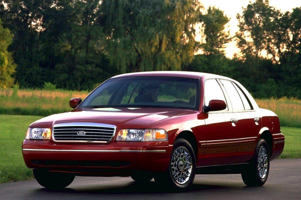 Ford Crown Victoria 1998