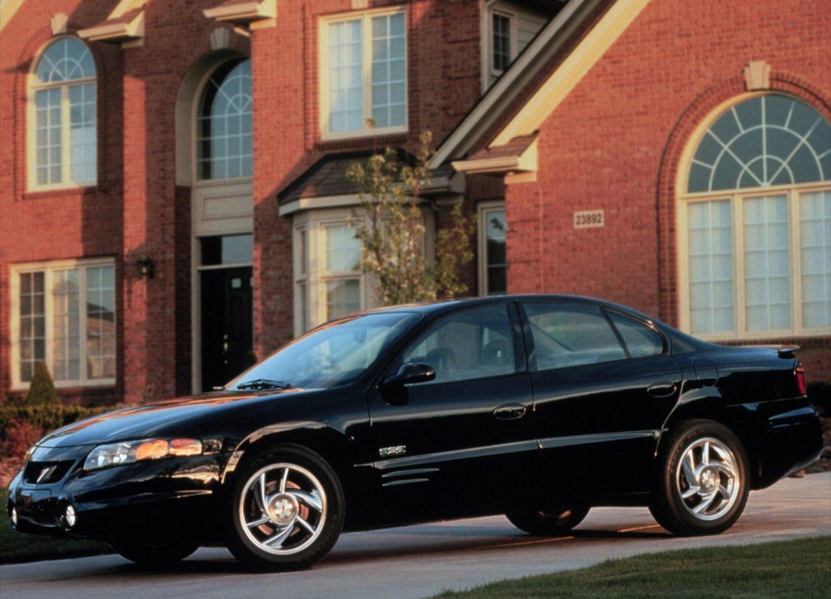 Понтиак Бонневиль 2000