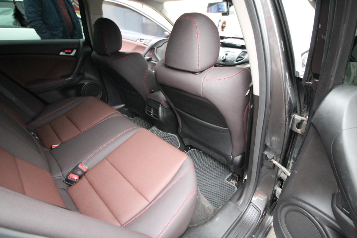 Авточехлы на Хонда Аккорд 7