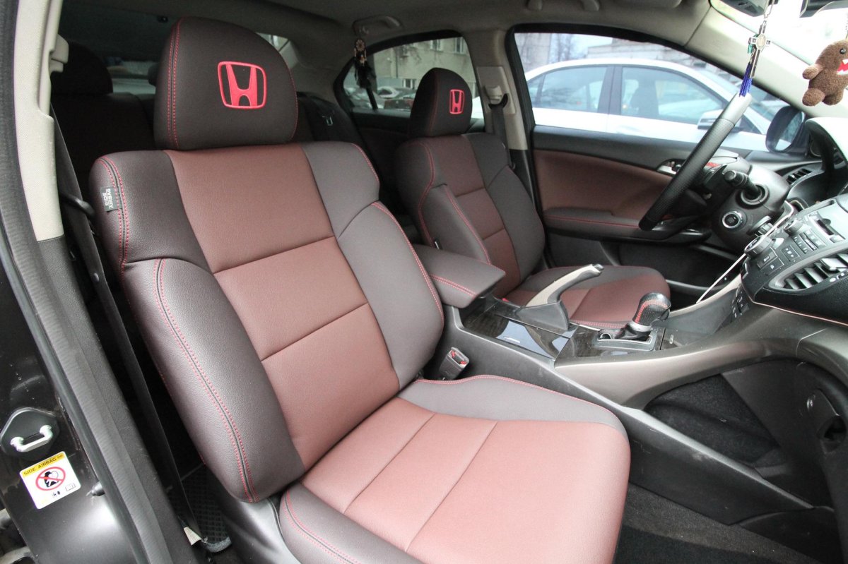 Сиденья Хонда Аккорд 8