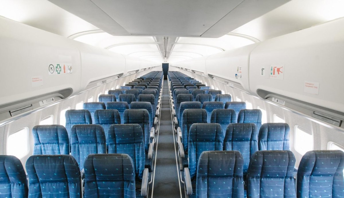 Boeing 737-800 s7 салон