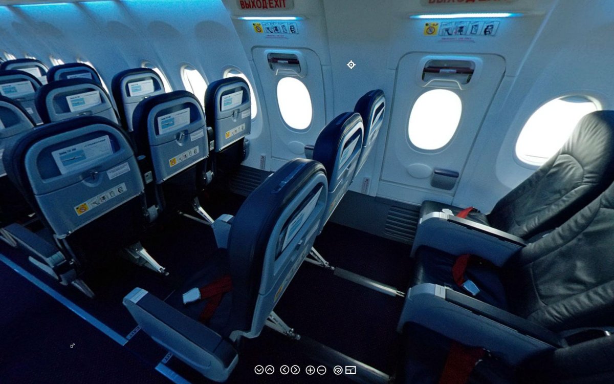 Самолёт Boeing 737-800 салон