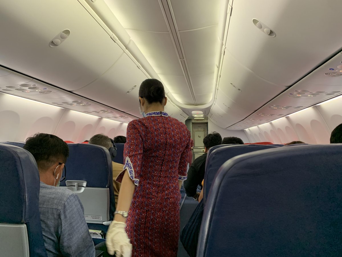 Салон самолёта Боинг 737-800