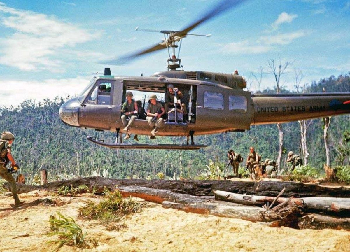 Uh 1 вертолет Вьетнам