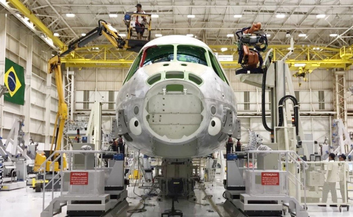 Бразилия Embraer