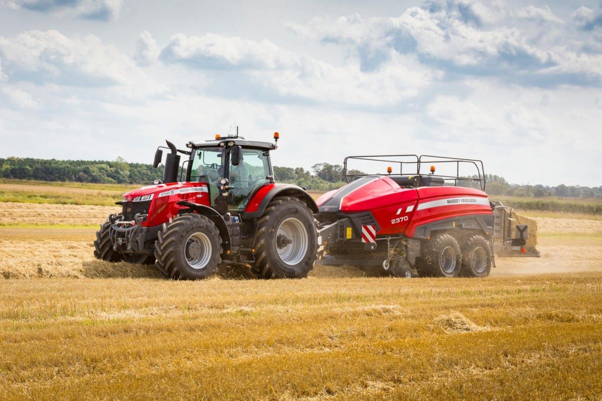 Massey Ferguson 8700s