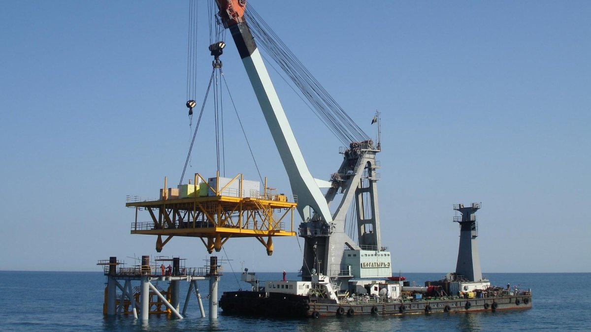 Плавкран богатырь Астрахань